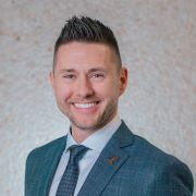 Headshot of Mayor Chad Bachynski. 