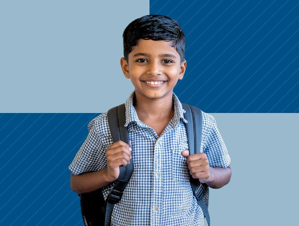 A little boy ready for a gallery tour